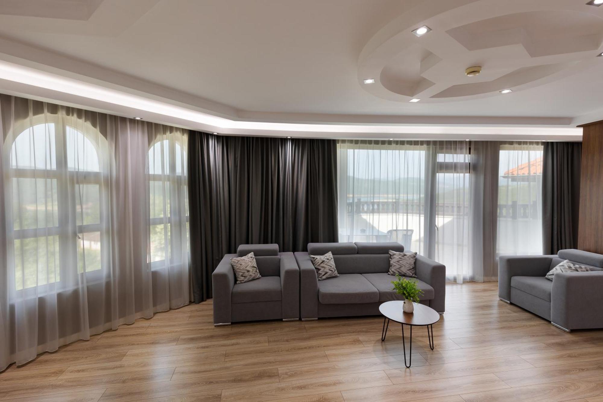 Villa Euphoria Ridovo Exterior photo
